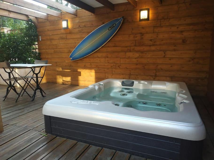 Studio Jacuzzi Prive A 8 Min A Pied De La Plage Apartment La Ciotat Exterior photo