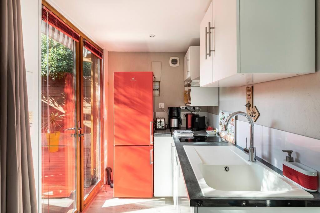 Studio Jacuzzi Prive A 8 Min A Pied De La Plage Apartment La Ciotat Exterior photo