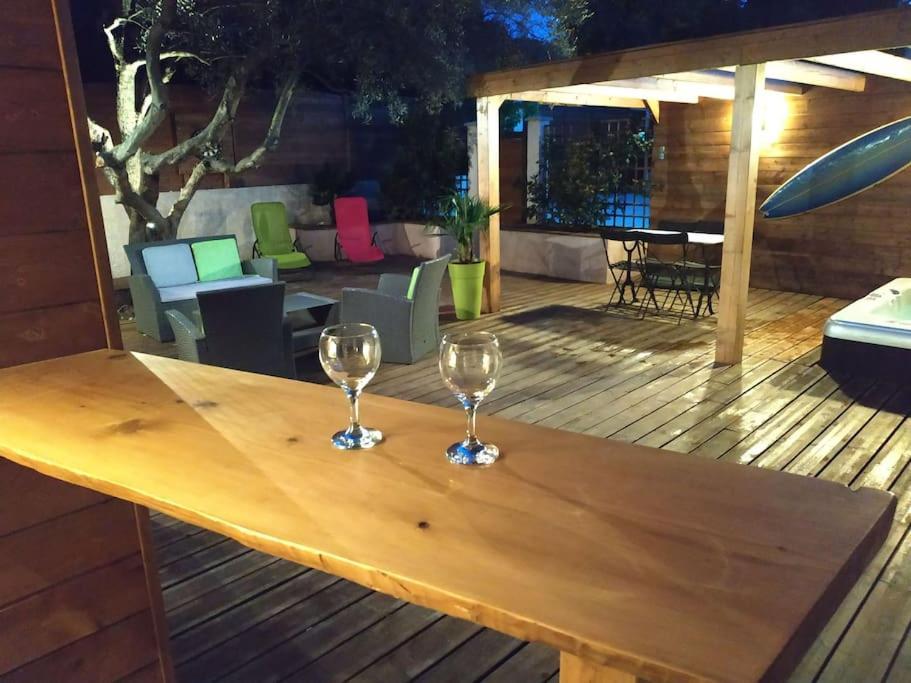 Studio Jacuzzi Prive A 8 Min A Pied De La Plage Apartment La Ciotat Exterior photo